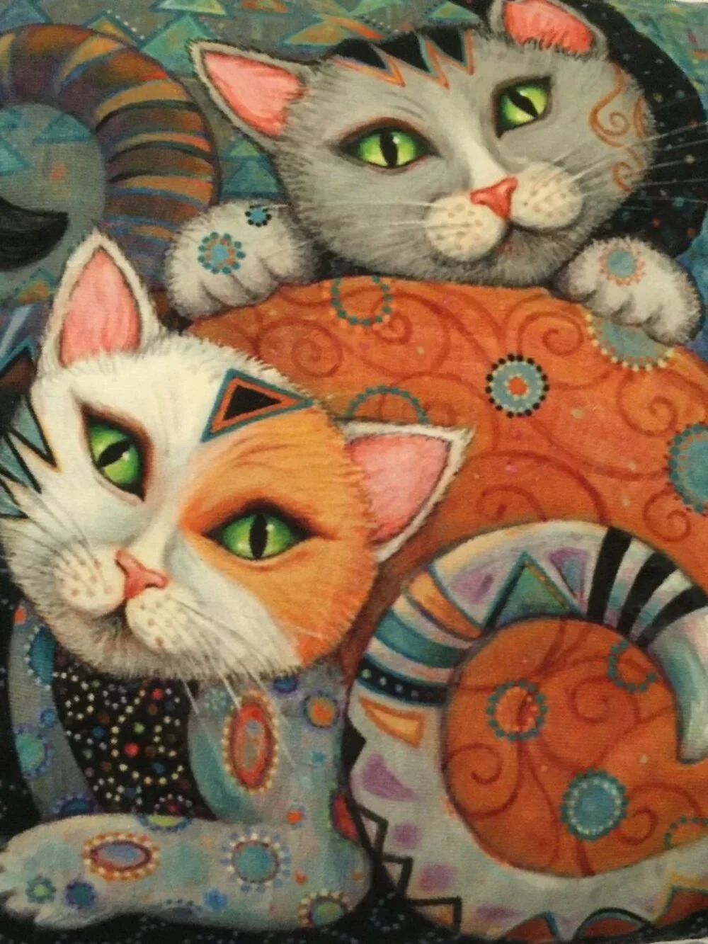 2 Cat Pillows 17